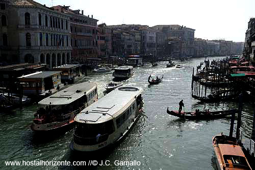 Gran Canal desde el Puente Rialto. Venecia.