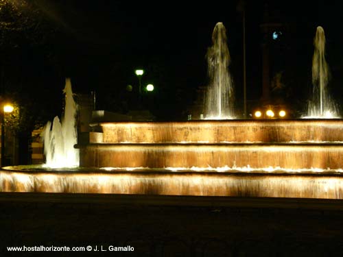 Fuente de la plaza del general Maroto Madrid Spain