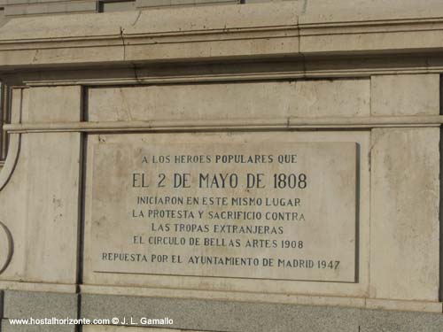 Inscripcion del Dos de Mayo del Palacio Real de Madrid
